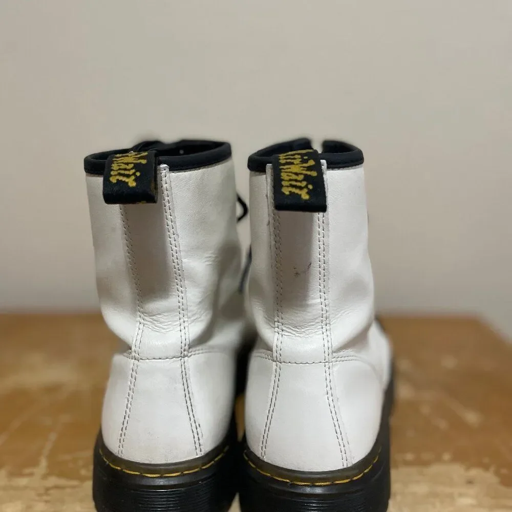 Dr. Martens Zavala White Leather Lace Up Combat Boots Men's Sz 7 Women's Sz 8